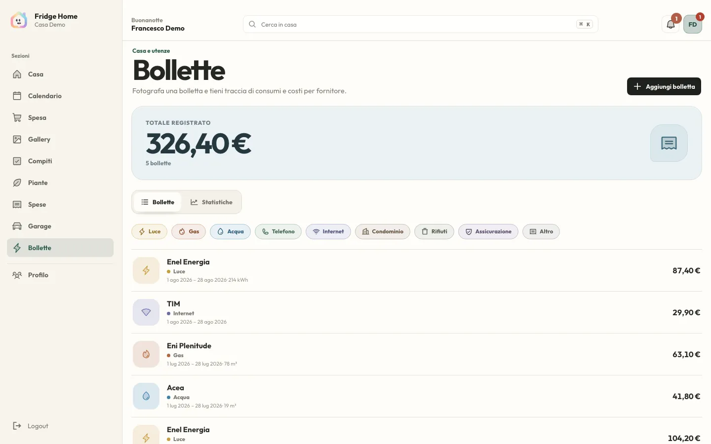 La sezione Bollette con il totale registrato, i filtri per tipologia e l'elenco delle bollette